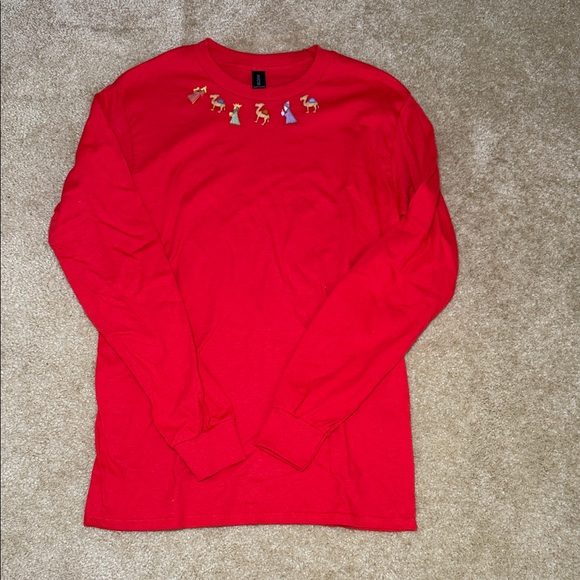 Gildan Tops - Gildan Holiday Shirt